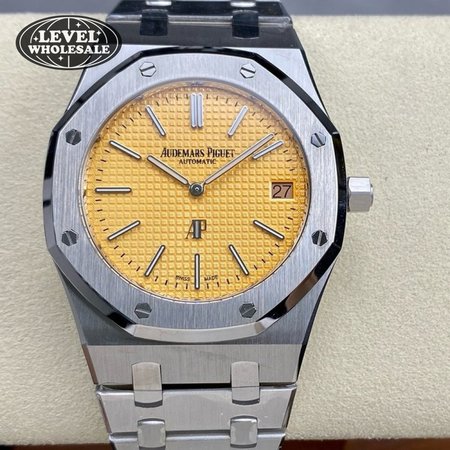Audemars Piguet Royal Oak Watch 39mm