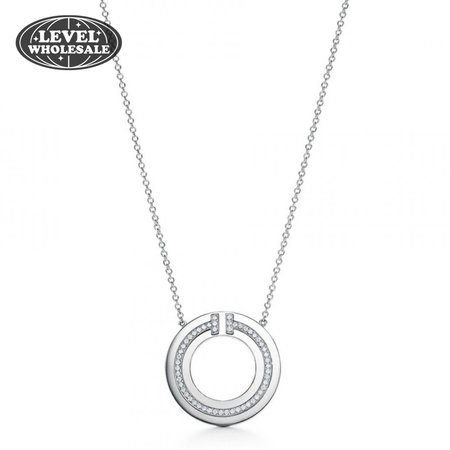 Tiffany T Diamond Circle Pendant in 18k Rose Gold