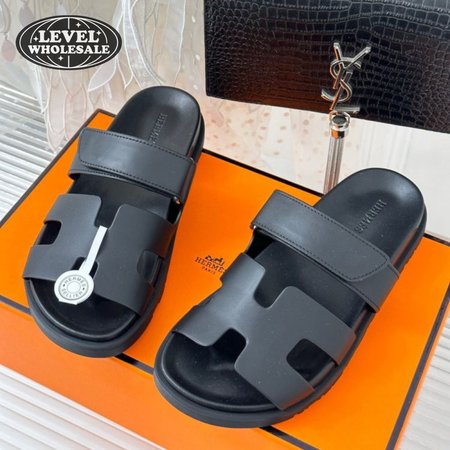 Hermes Chypre Sandal Noir Calfskin Leather