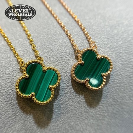 Van Cleef & Arpels Vintage Alhambra Pendant