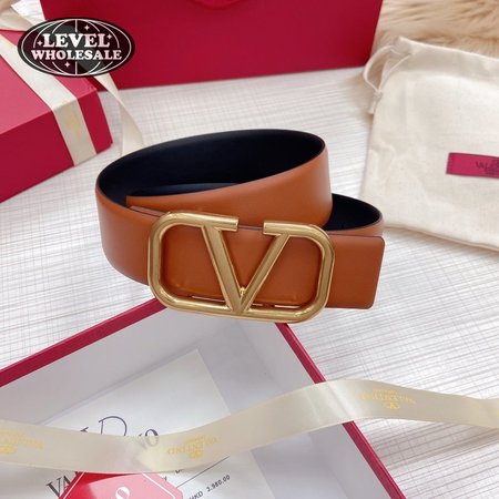 Valentino Garavani VLOGO Buckle Belt