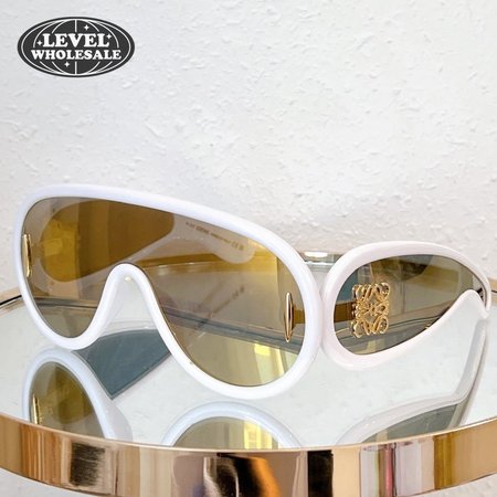 Loewe Women's Paula's Ibiza Lw40108i Sunglasses