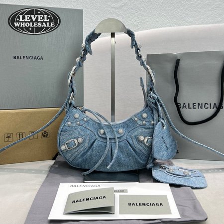Balenciaga Le Cagole 92718