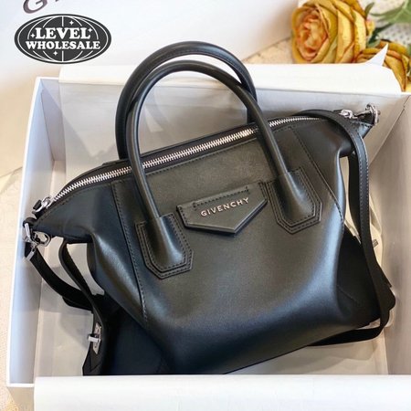 Givenchy Antigona Bag Black