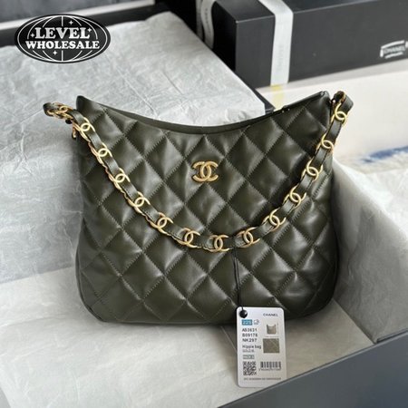 Chanel Hobo AS3631
