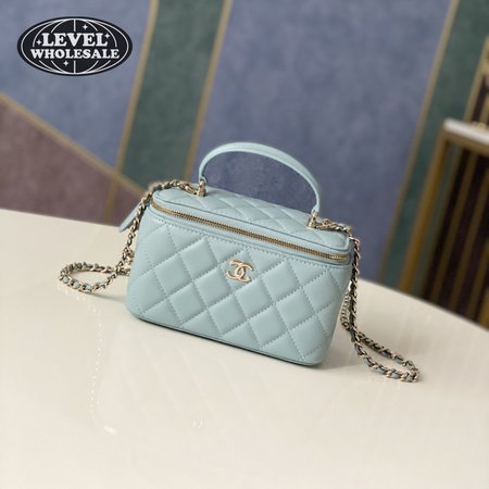 Chanel Vanity Case AP2198