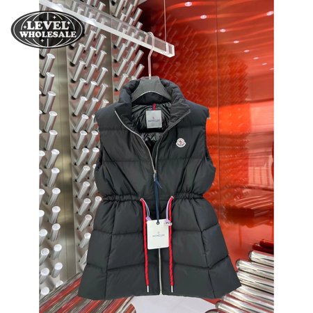 Moncler Gerardmer Down Vest In Black