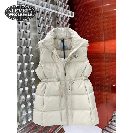Moncler Gerardmer Down Vest In White